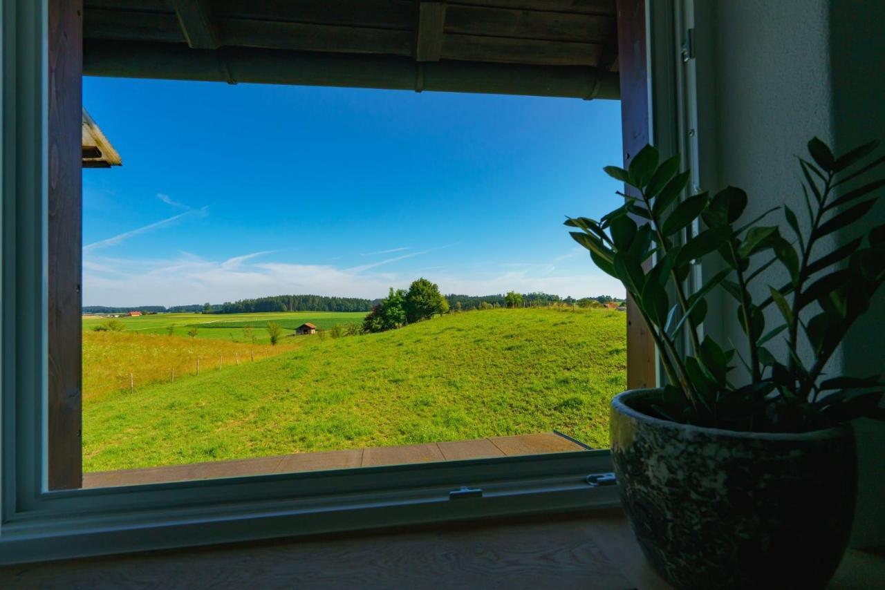 Ferienwohnung Poelzl Chieming Luaran gambar
