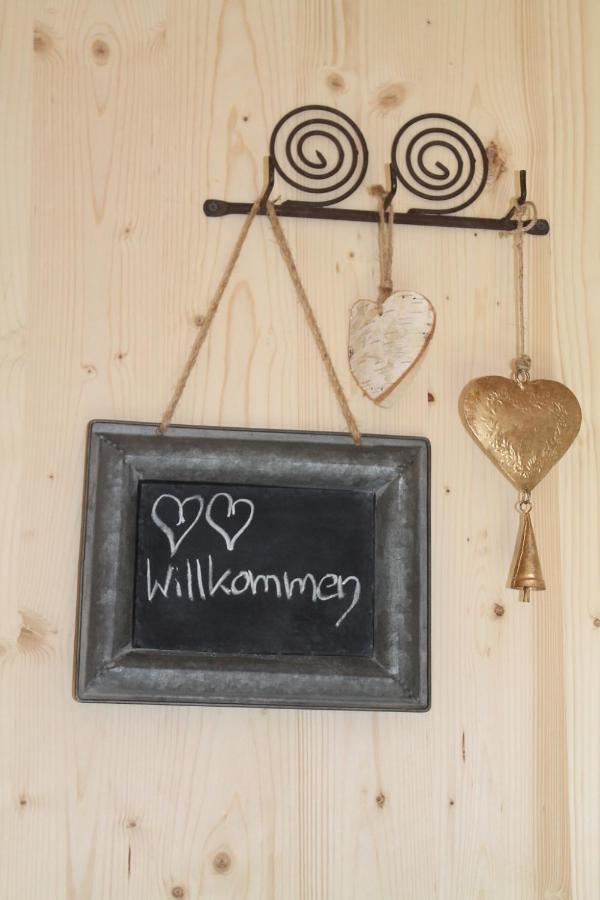 Ferienwohnung Poelzl Chieming Luaran gambar